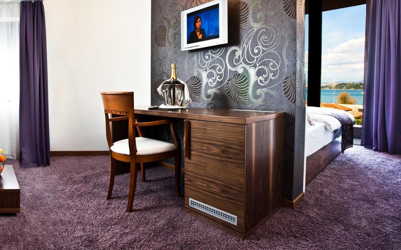 פודסטראנה Hotel San Antonio מראה חיצוני תמונה