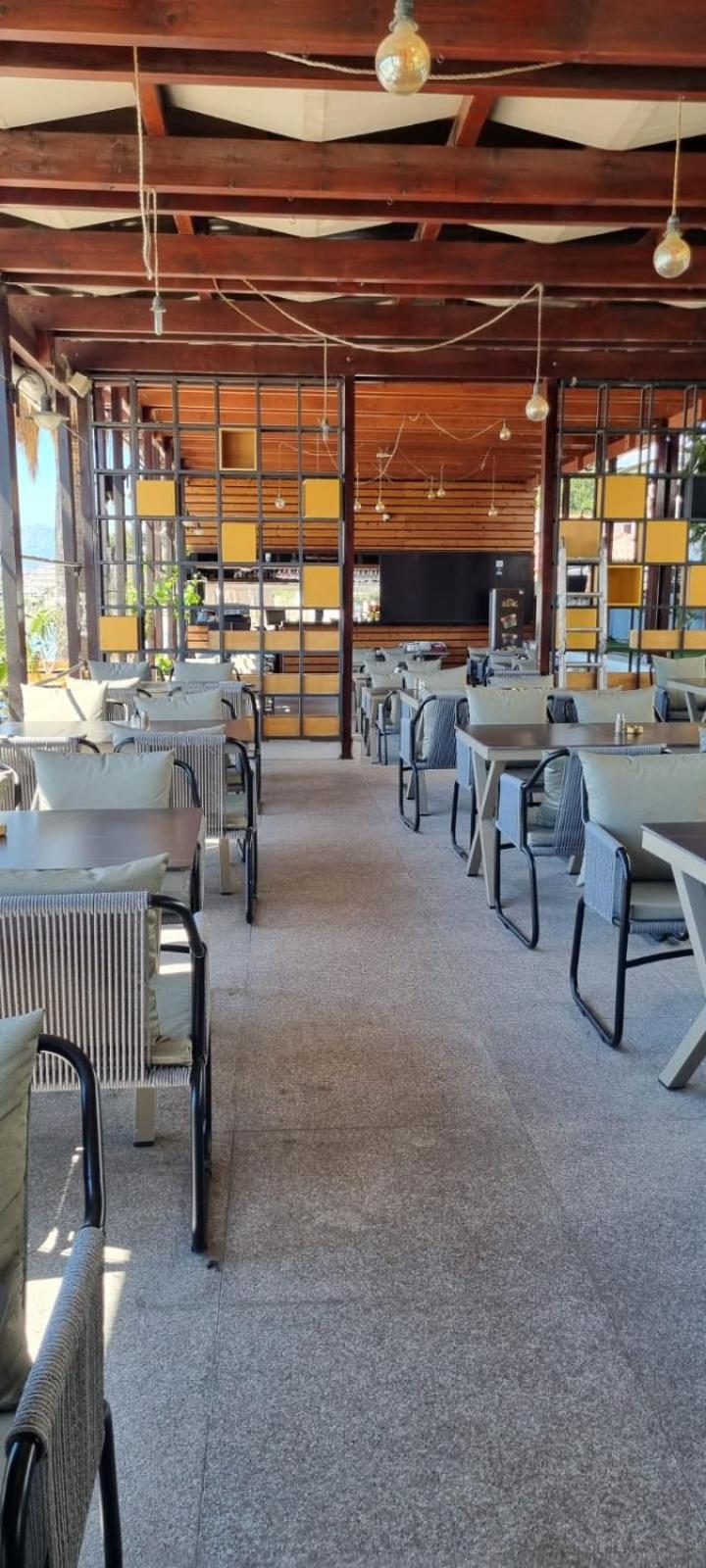 פודסטראנה Hotel San Antonio מראה חיצוני תמונה