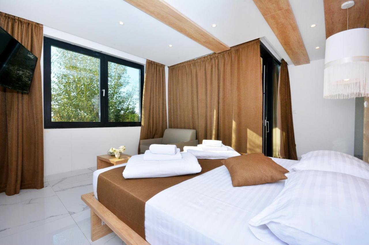 פודסטראנה Hotel San Antonio מראה חיצוני תמונה